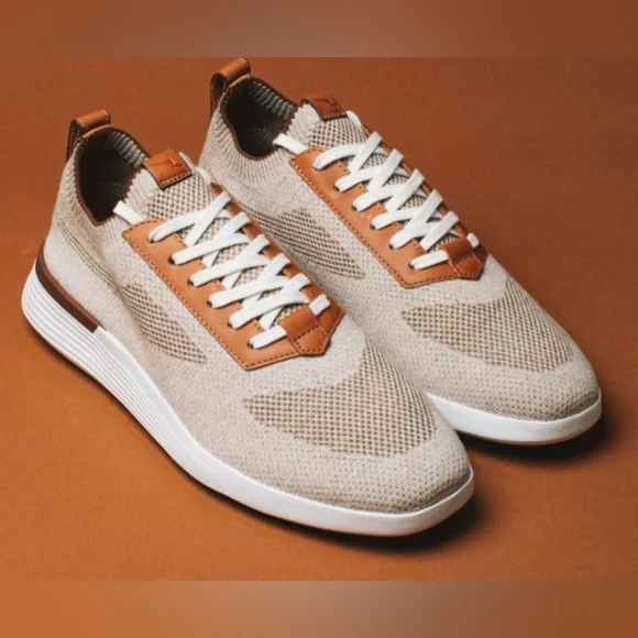 Wolf & Shepherd Men's Sneakers 11 Cream Tan SupremeKnit Trainers Sock New $175 - Picture 1 of 16